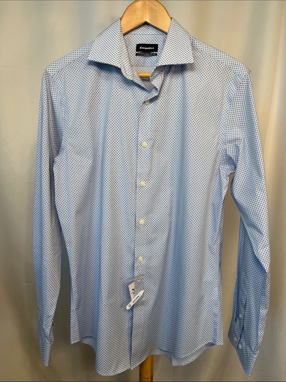 Esquire Men’s Button Down Shirt | NWT |
Slim Fit
